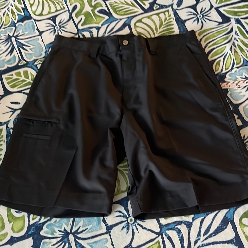 Callaway Performance Golf Shorts Euc - image 1